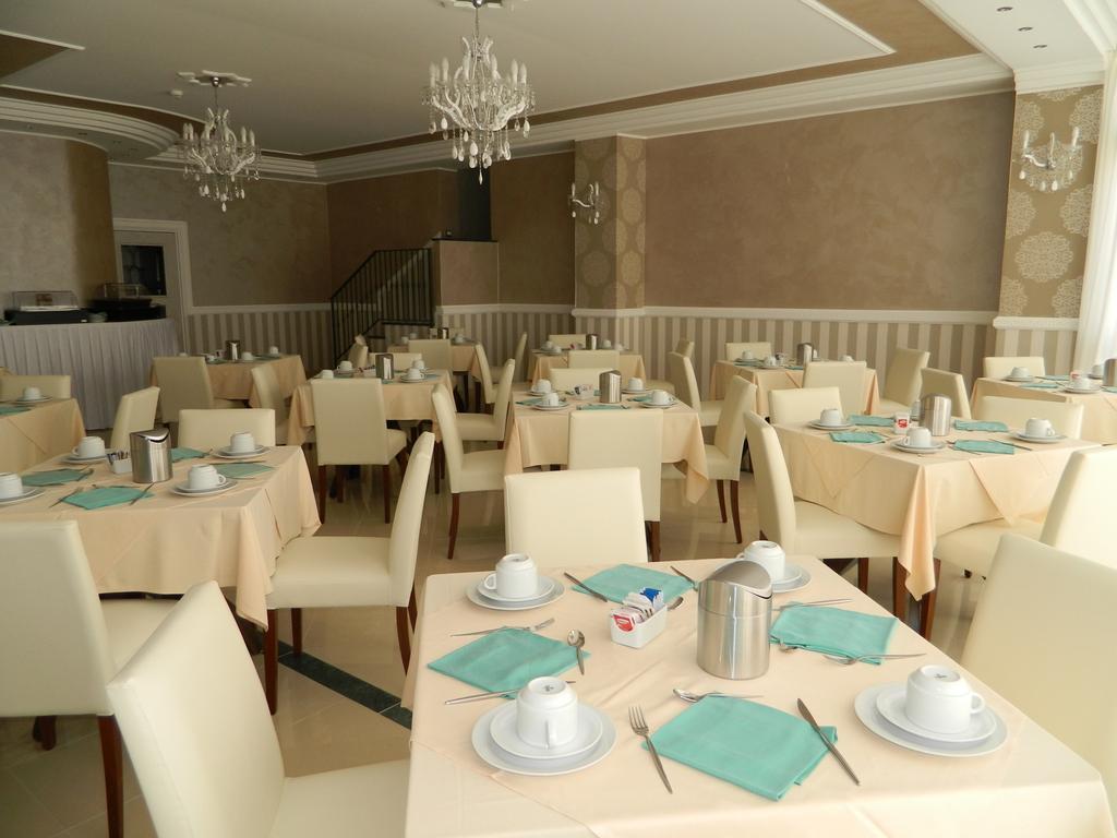 Hotel Inn Giardini Naxos Exterior photo